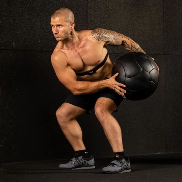 IWI Erőnléti tréner képzés