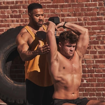 Physique and bodybuilding coach (PBC) 